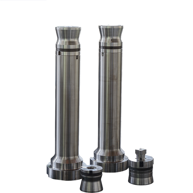 Aluminum extrusion container liner 